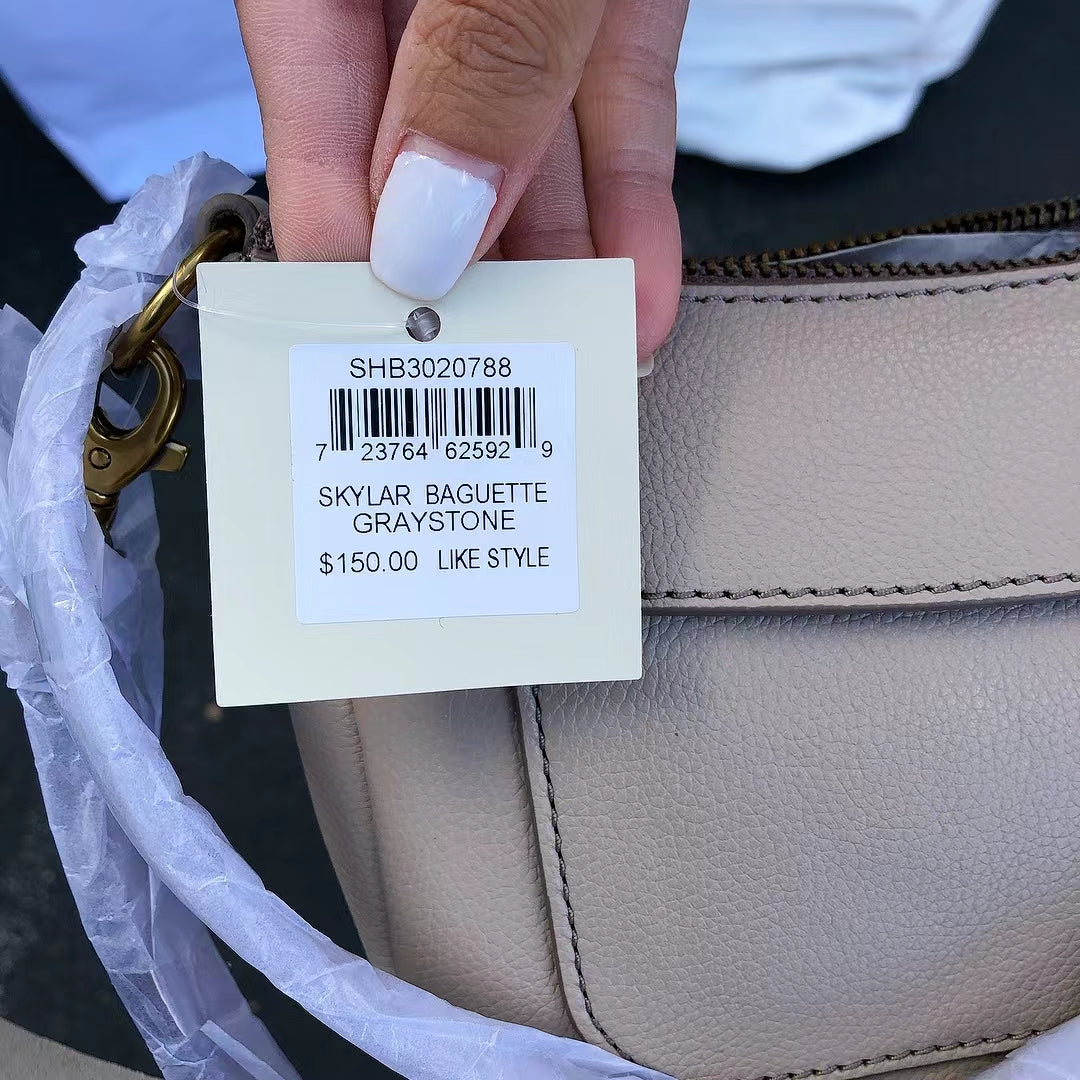 Fossil SHB3020788 Skylar Mini Baguette In Gray Fossil SHB3020788 Skylar Mini Baguette In Gray